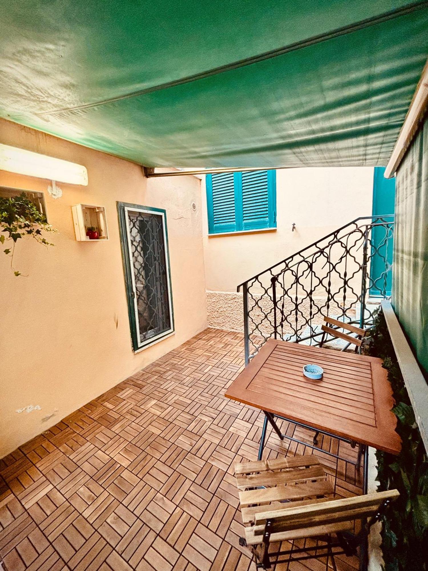Garden Suite Чивитавекия Екстериор снимка